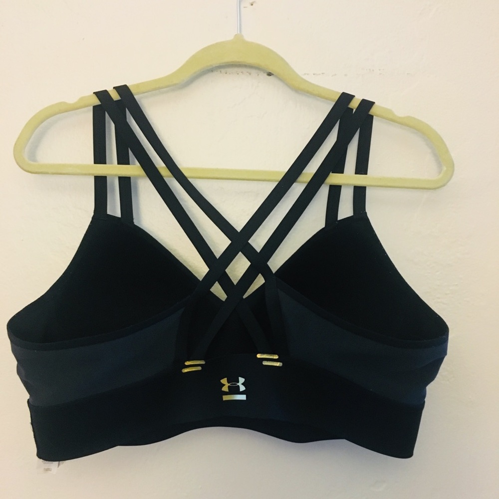 Under Armour black lightly used XL sports bra